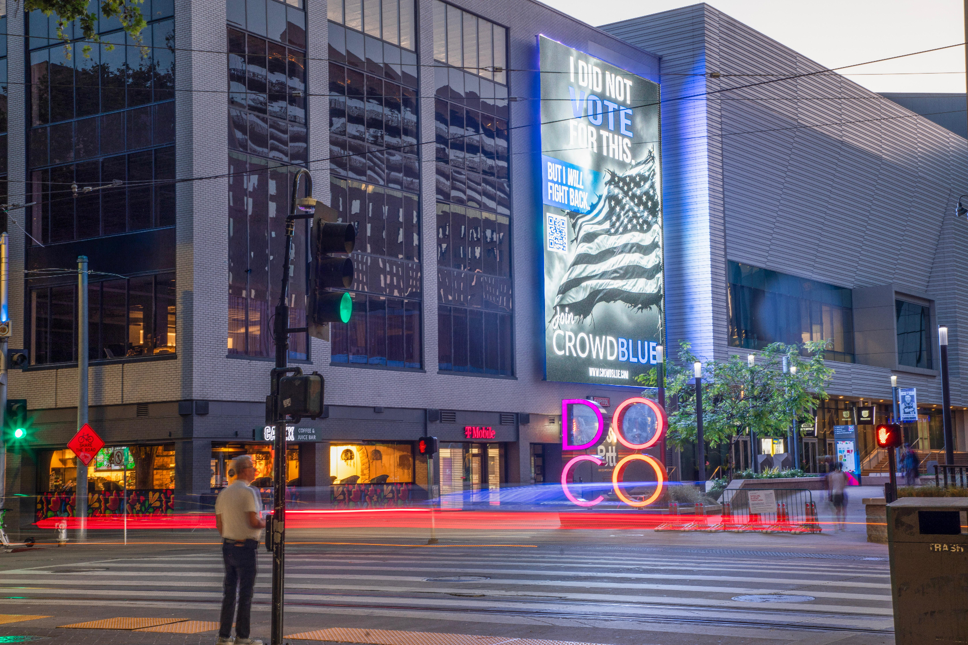 Capitol Outdoor digital spectacular in downtown Sacramento